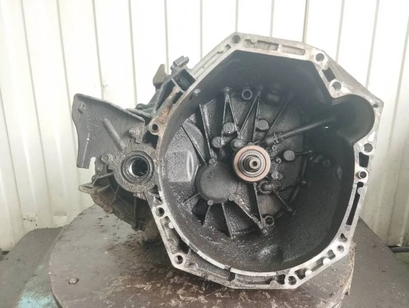 МКПП (механическая коробка переключения передач) Nissan Qashqai (J10) 2006-2013