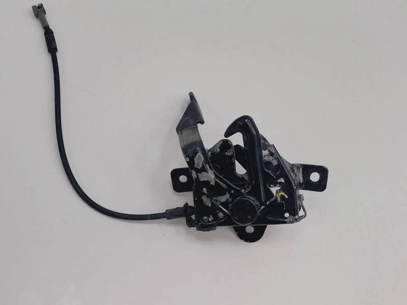 Замок капота Hyundai Solaris 2010-2017