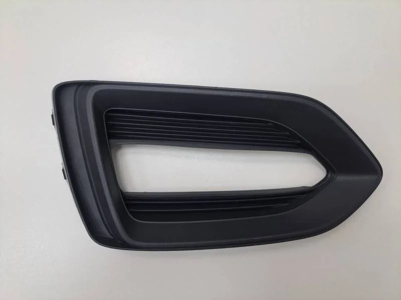 Рамка противотуманной фары левой Hyundai Solaris 2017>