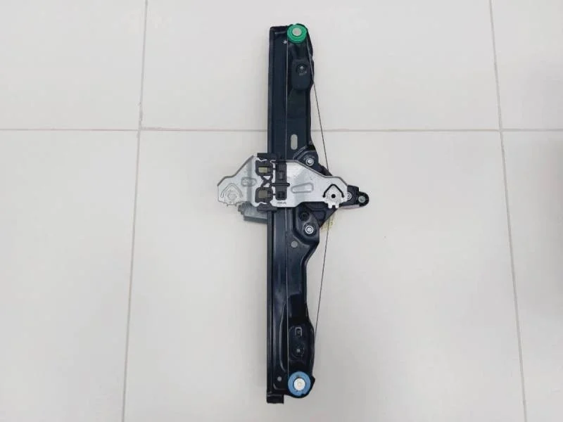 Стеклоподъемник электр. передний левый Nissan Qashqai (J11) 2014>