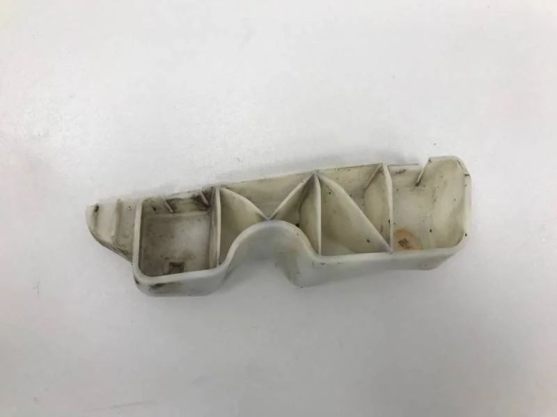 Кронштейн переднего бампера левый Nissan Qashqai (J10) 2006-2013