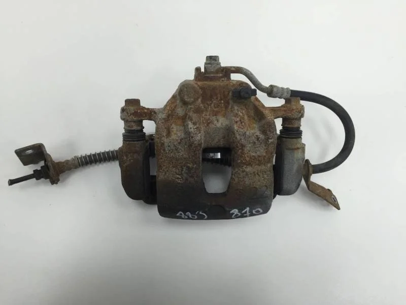 Суппорт передний левый Hyundai Solaris 2010-2017