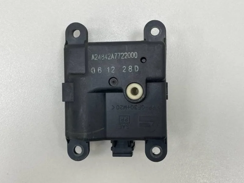 Моторчик заслонки печки Nissan Qashqai (J10) 2006-2013