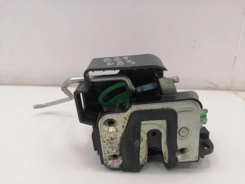 Замок двери задней правой Hyundai Solaris 2010-2017