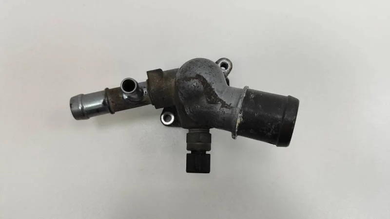 Фланец двигателя системы охлаждения Hyundai Solaris 2010-2017