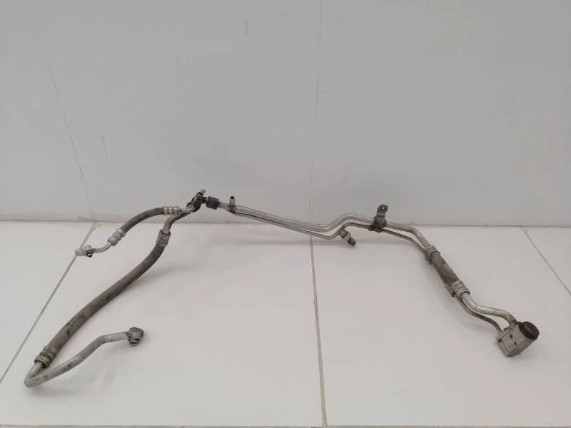 Трубка кондиционера Hyundai Solaris 2010-2017