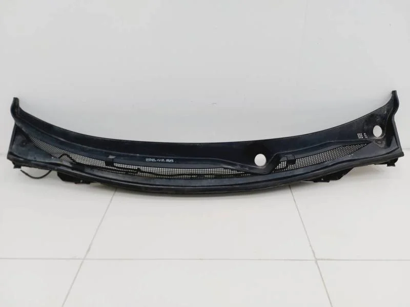 Решетка стеклооч. (планка под лобовое стекло, жабо) Nissan Qashqai (J11) 2014>