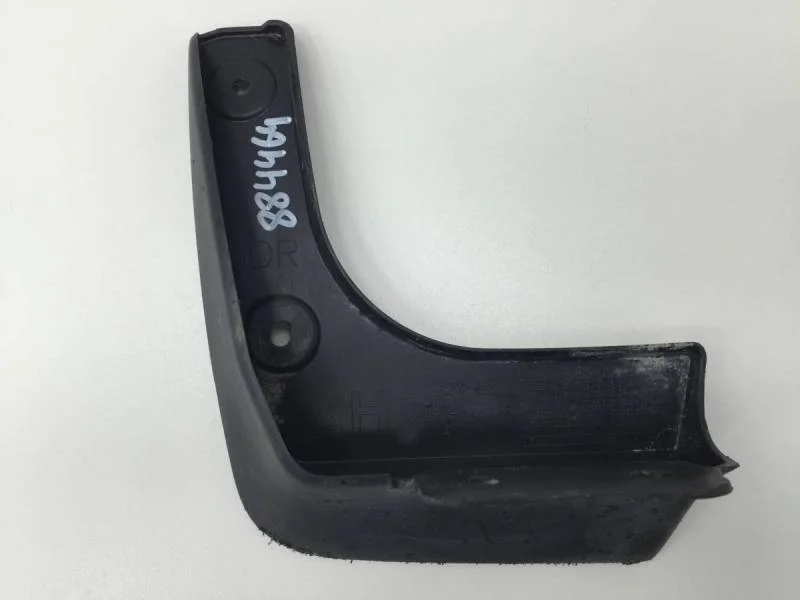 Брызговик задний левый Hyundai Solaris 2010-2017