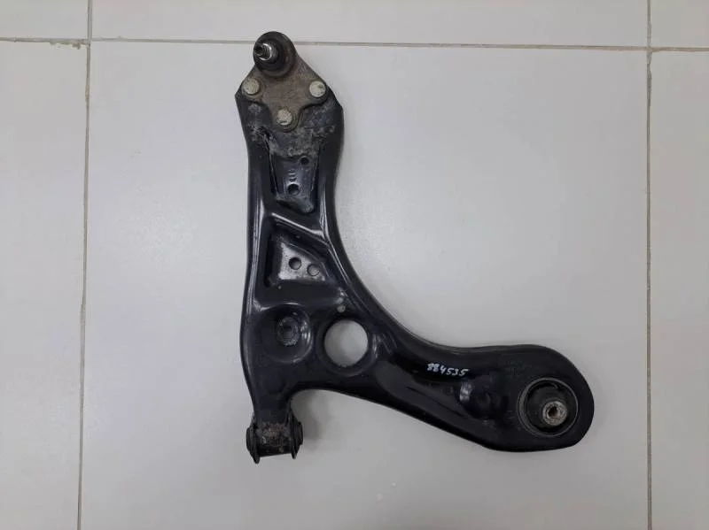 Рычаг передний правый Volkswagen Polo (Sed RUS) 2011>