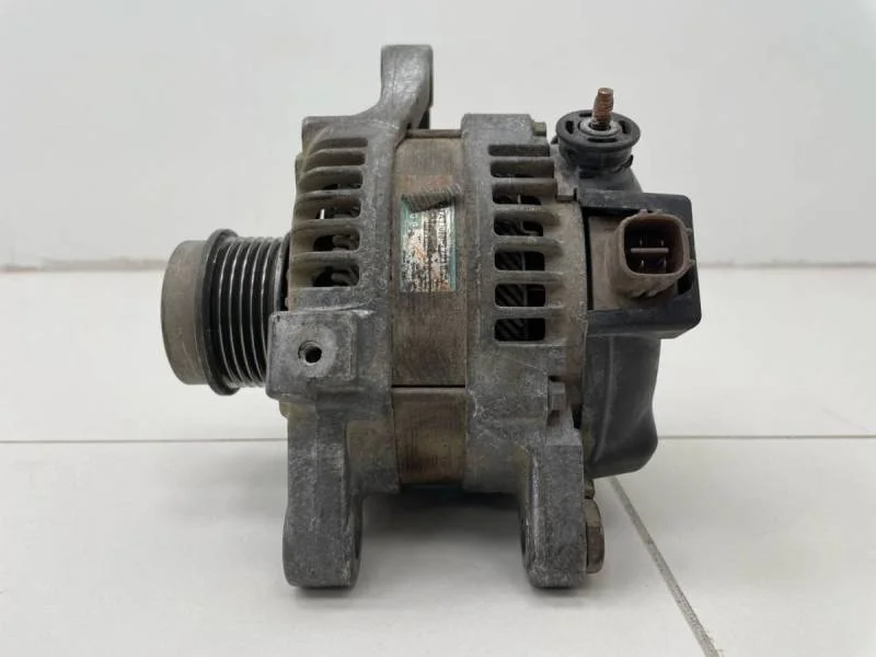 Генератор Toyota Corolla E150 2006-2013