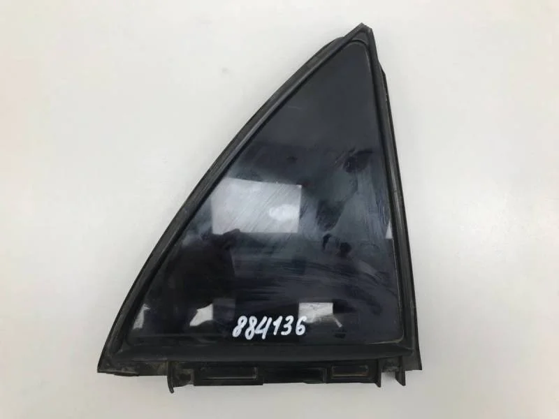 Стекло двери задней правой (форточка) Toyota Corolla E150 2006-2013