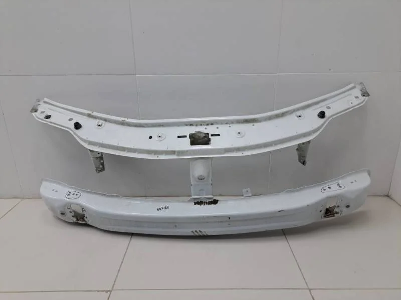 Панель передняя Lada Largus 2012>