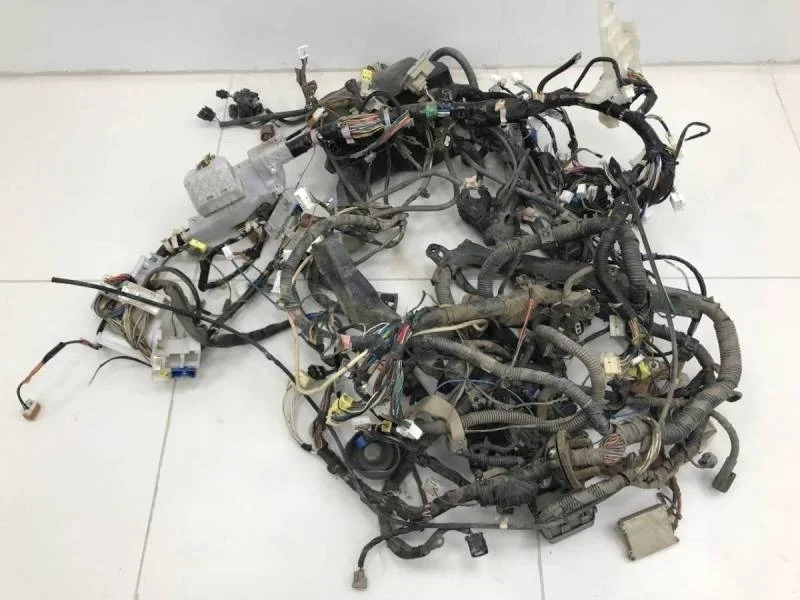 Проводка двс Toyota Corolla E150 2006-2013