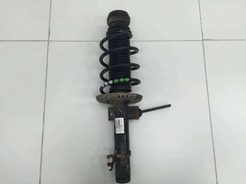 Амортизатор передний Volkswagen Polo (Sed RUS) 2011>