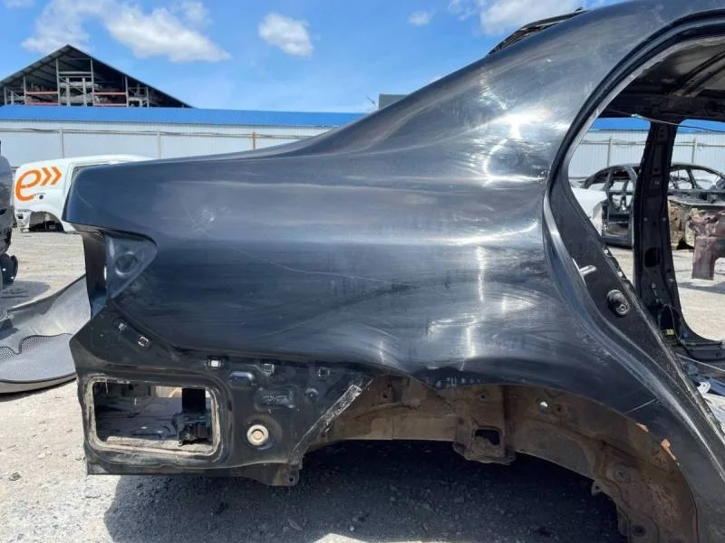 Крыло заднее правое Toyota Corolla E150 2006-2013