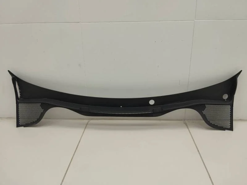 Решетка стеклооч. (планка под лобовое стекло, жабо) Volkswagen Polo (Sed RUS) 2011>