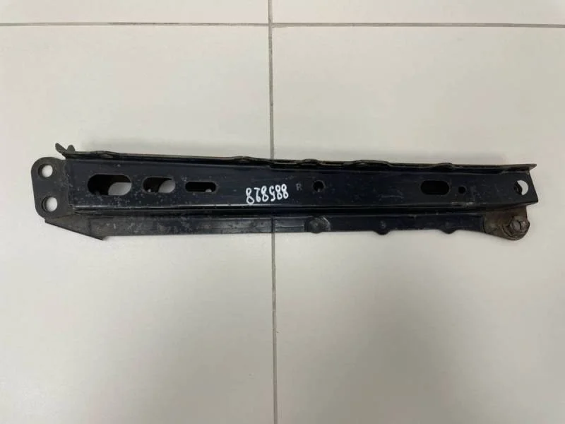 Балка передняя продольная Toyota Corolla E150 2006-2013