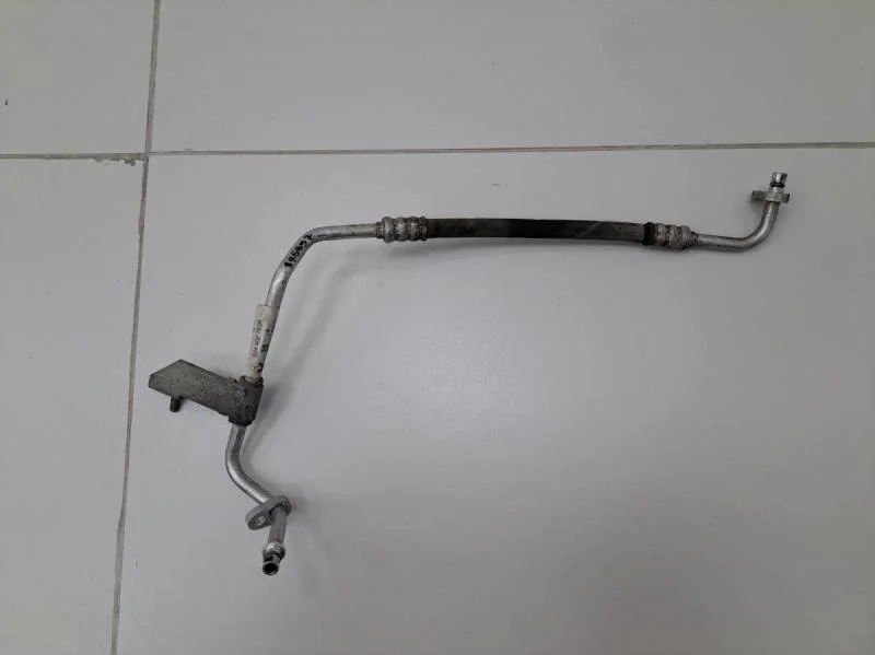 Трубка кондиционера Renault Sandero 2014>