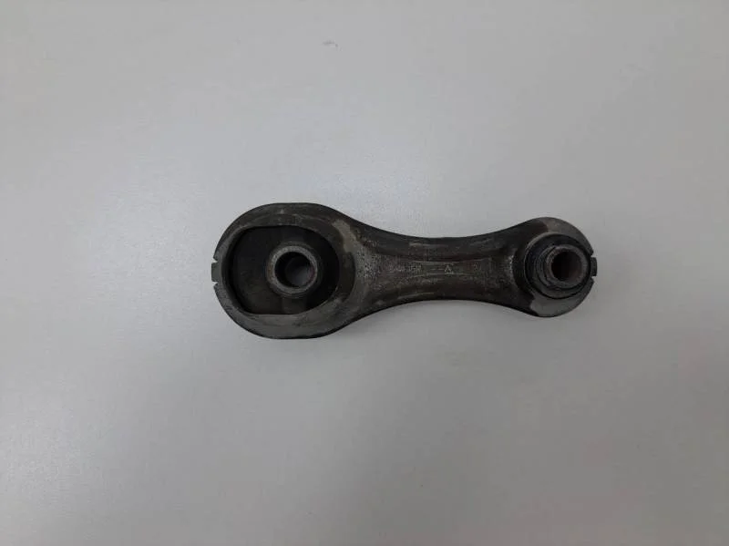 Опора КПП Renault Sandero 2014>