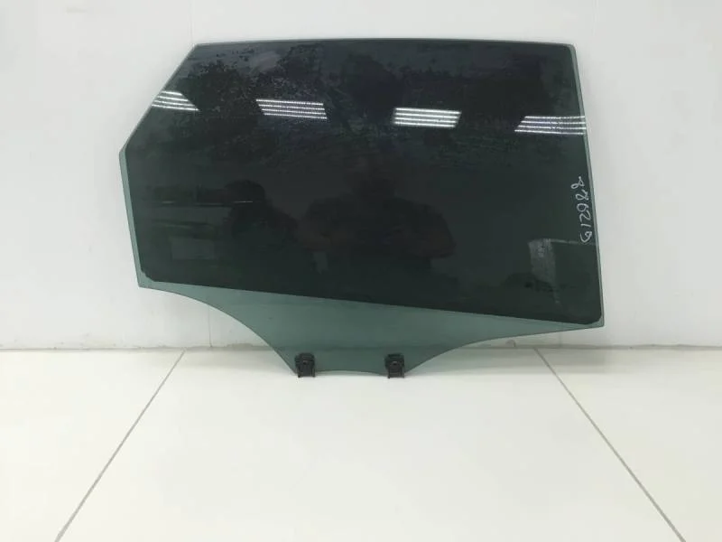 Стекло двери задней правой Citroen C4 2011>