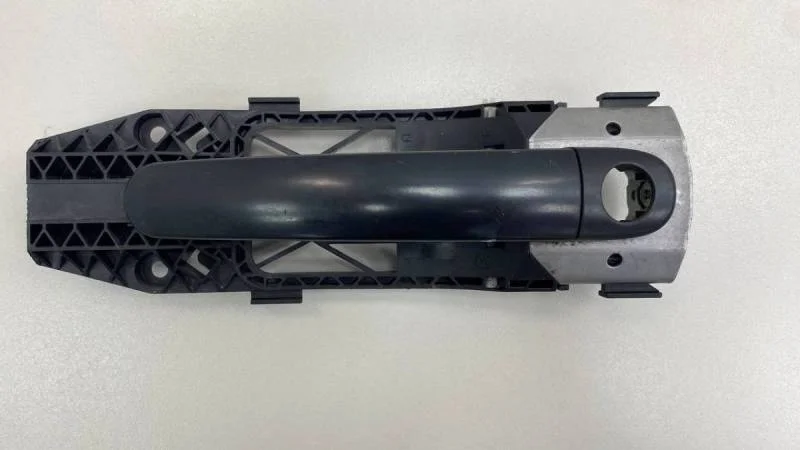 Ручка двери передней наружная левая Skoda Rapid 2012-2020