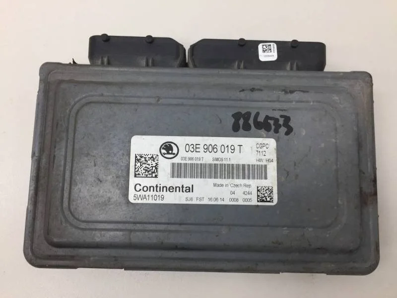 Блок управления двигателем Skoda Rapid 2012-2020