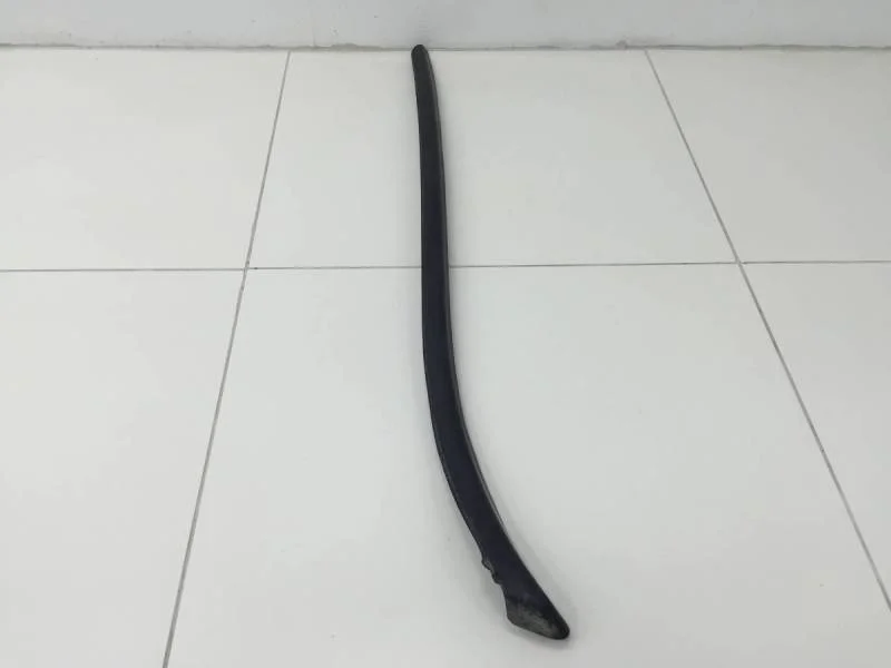 Молдинг лобового стекла Citroen C4 2011>