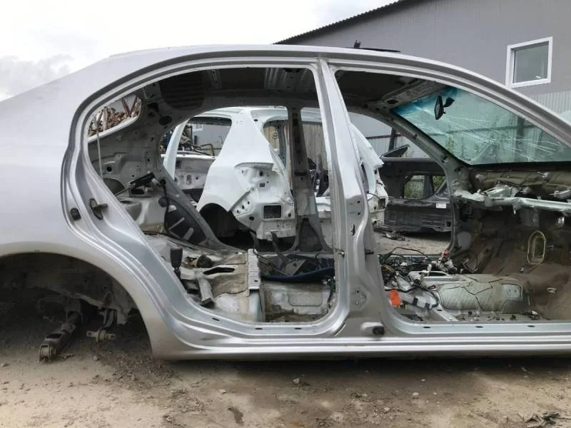 Порог со стойкой правый Mitsubishi Carisma (DA) 1995-2004