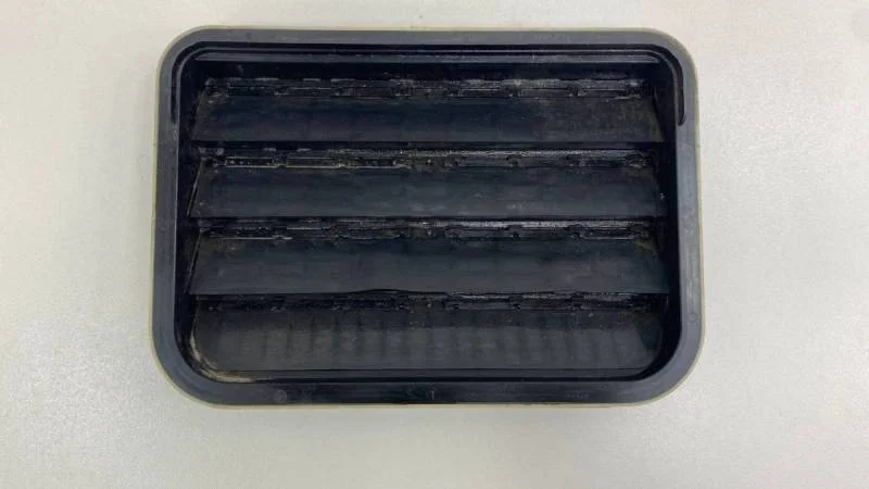 Решетка вентиляционная Skoda Rapid 2012-2020