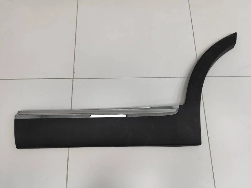 Накладка двери задней левой Kia Sorento (UM) 2015>