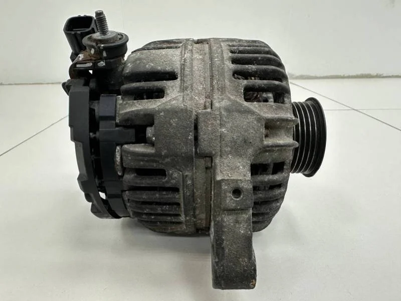 Генератор Toyota Corolla E120 2001-2007