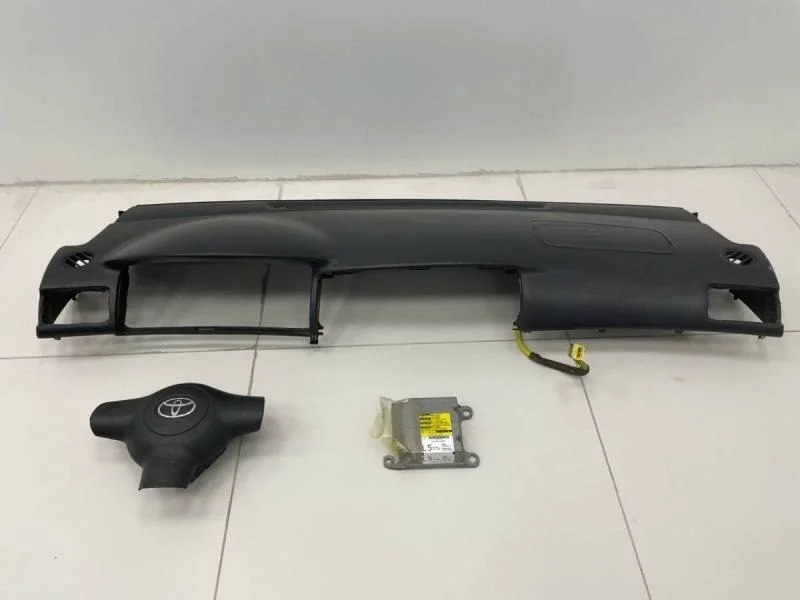 Подушка безопасности (комплект) Toyota Corolla E120 2001-2007
