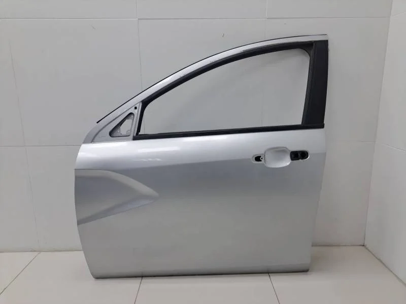 Дверь передняя левая Lada Vesta 2015>
