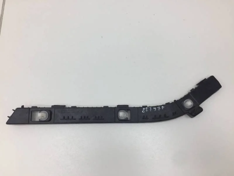 Кронштейн заднего бампера левый Kia Rio 3 (UB) 2011-2017