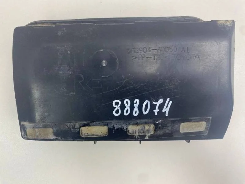 Решетка вентиляционная Toyota Land Cruiser Prado (J120) 2002-2009