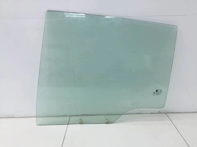 Стекло двери задней левой SsangYong Actyon Sport 2006-2012