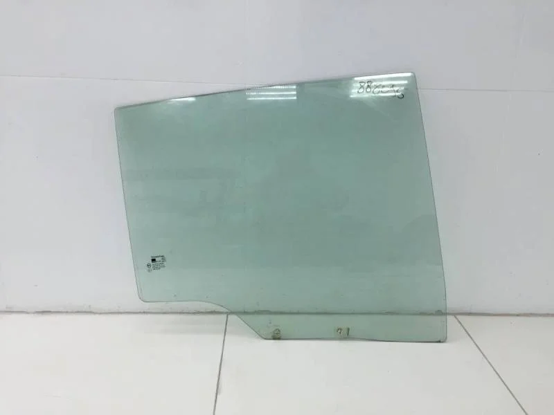 Стекло двери задней правой SsangYong Actyon Sport 2006-2012