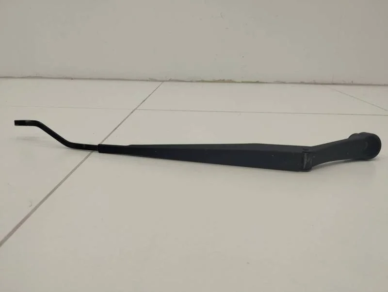 Поводок стеклоочистителя передний правый SsangYong Actyon Sport 2006-2012