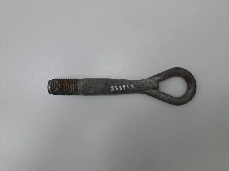 Крюк буксировочный Nissan Qashqai (J10) 2006-2013