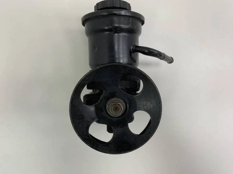 Насос гидроусилителя (электрогидроусилитель, ЭГУР) Toyota Land Cruiser Prado (J120) 2002-2009