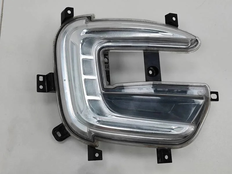 Фара дневного света правая (ходовые огни) Renault Kaptur 2016>