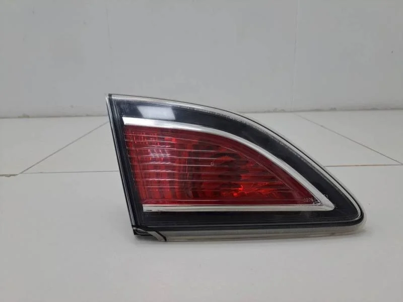 Фонарь задний внутренний левый Mazda Mazda 3 (BL) 2009-2013