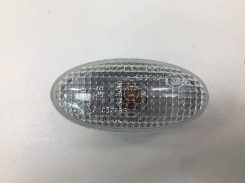 Повторитель на крыло Mazda Mazda 3 (BL) 2009-2013