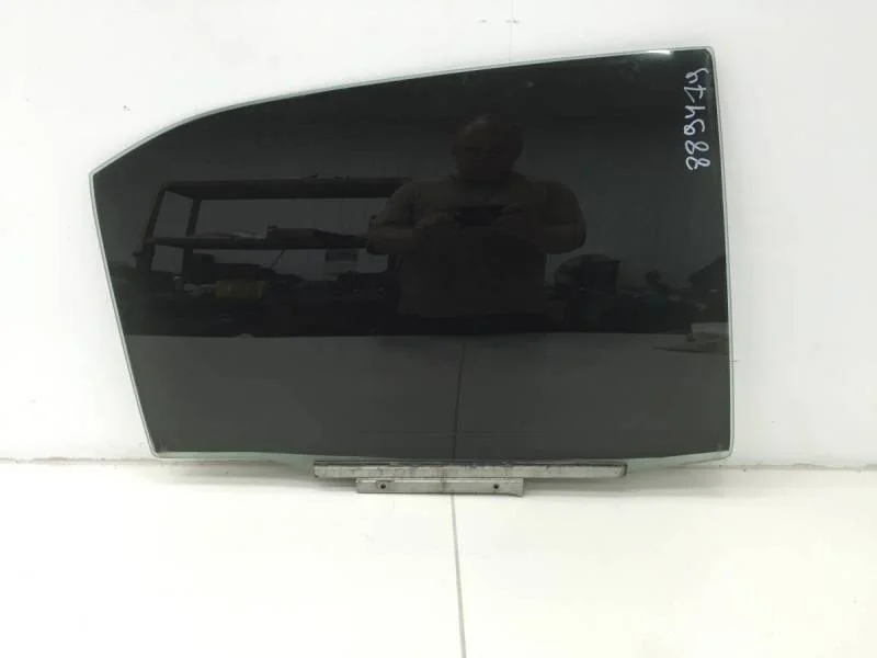 Стекло двери задней правой Toyota Camry (V40) 2006-2011