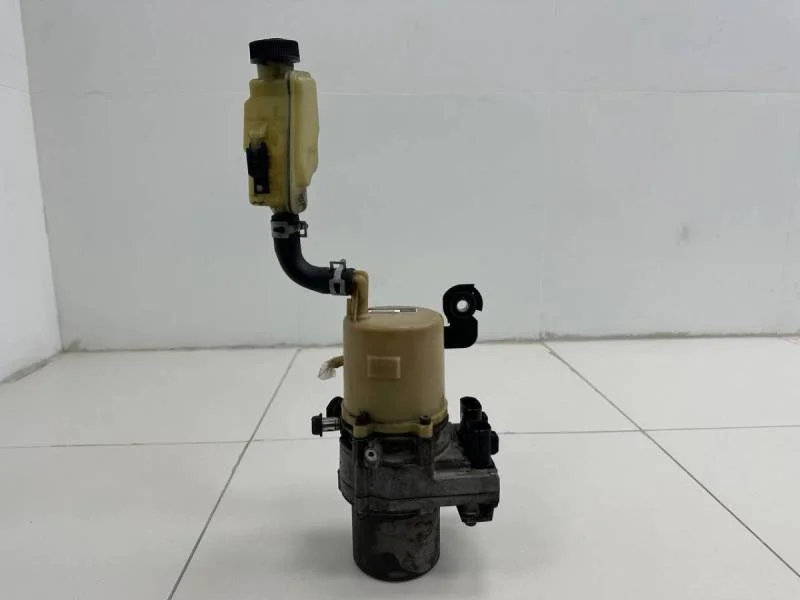 Насос гидроусилителя (электрогидроусилитель, ЭГУР) Mazda Mazda 3 (BL) 2009-2013