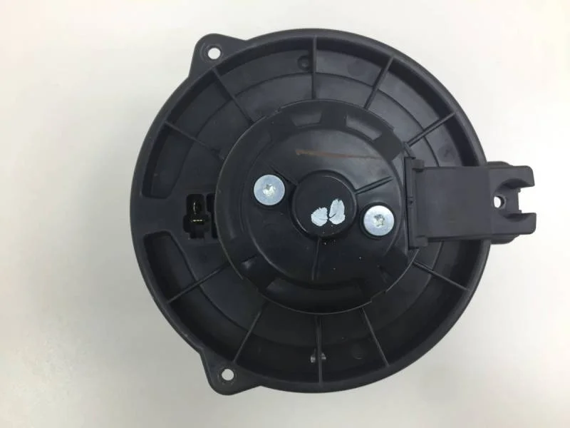 Моторчик отопителя Toyota Corolla E120 2001-2007