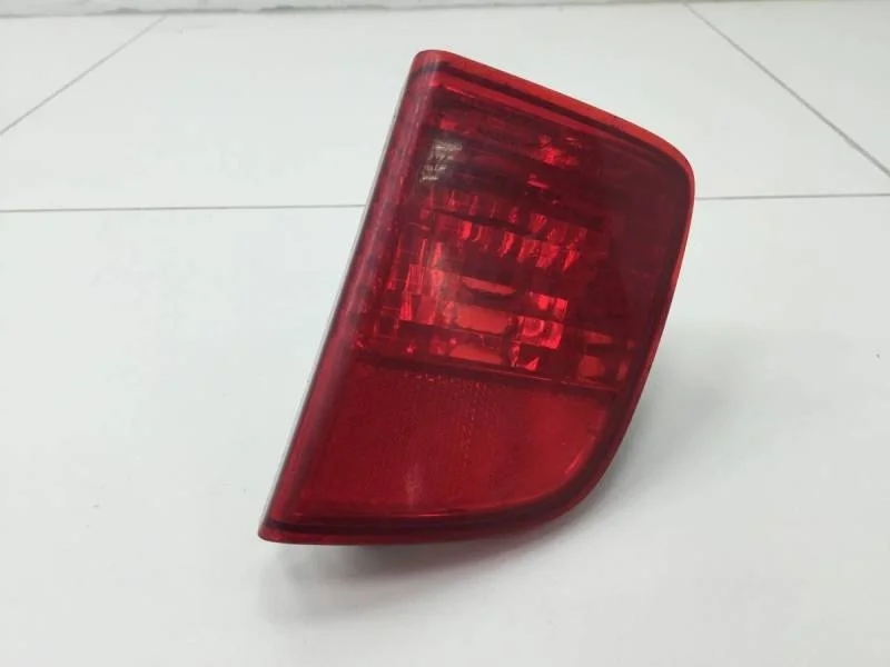 Фонарь задний в бампер правый Toyota Land Cruiser (J200) 2007-2015