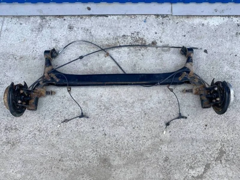 Балка задняя Toyota Corolla E120 2001-2007