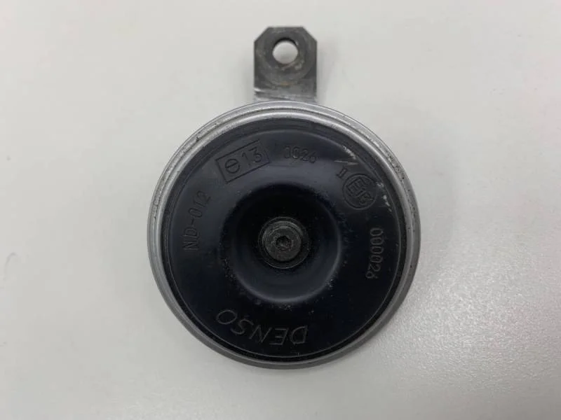 Сигнал звуковой Toyota Corolla E120 2001-2007