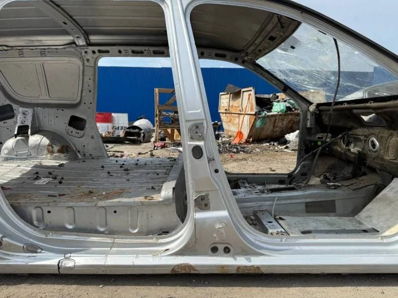 Порог со стойкой правый Lada Largus 2012>